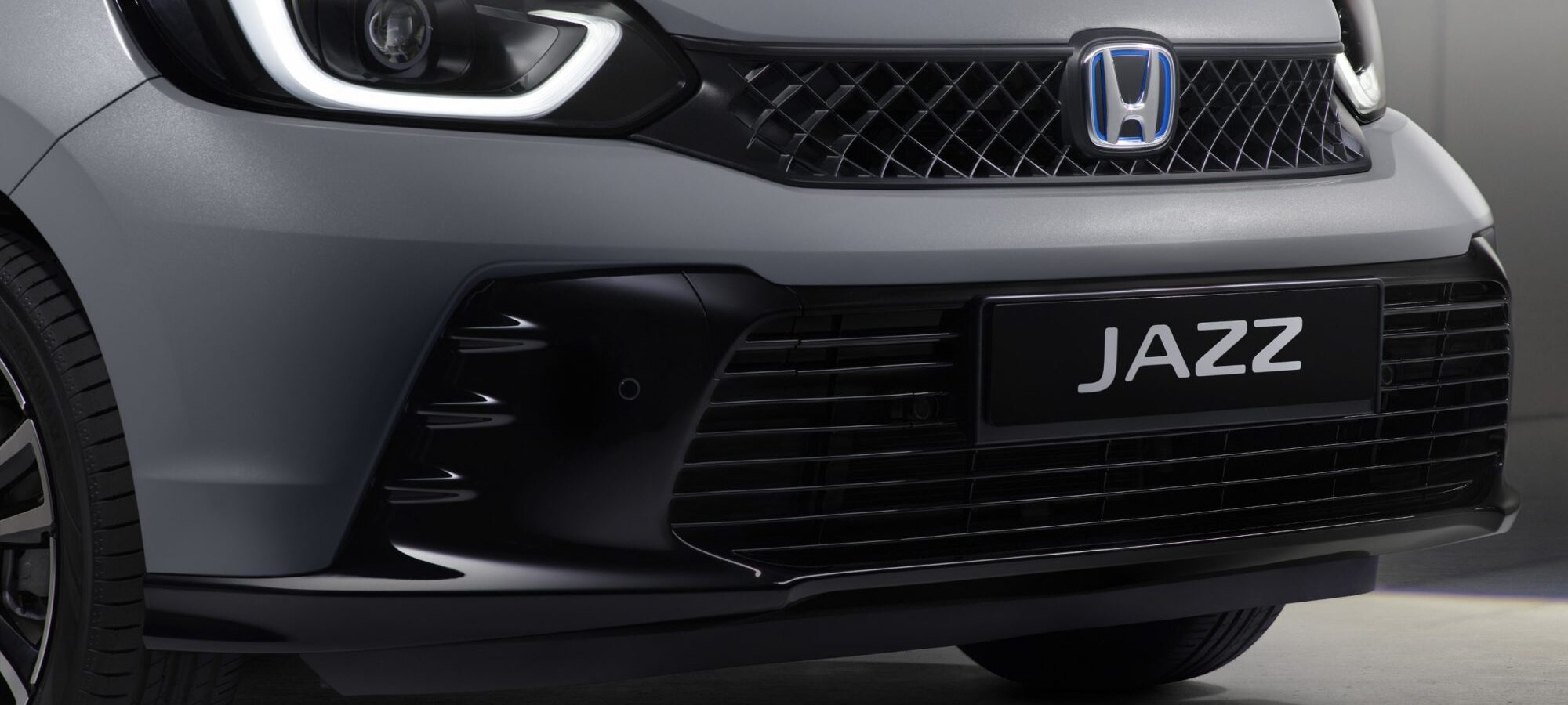 24YM_Jazz_HME_Sport_Grille_KG-2000x1500