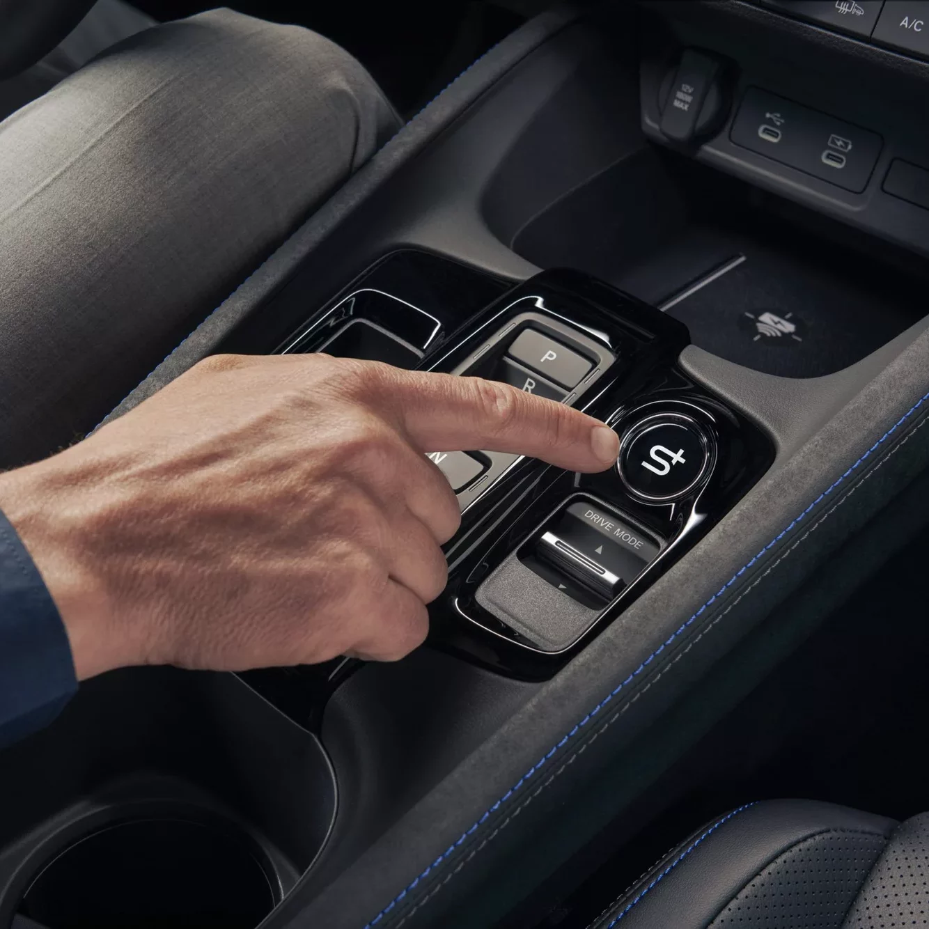 26YM-Prelude_S-Shift-and-Central-Console_SP_RGB-scaled